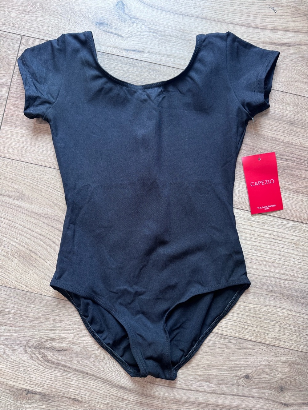 Capezio Short Sleeve Leotard - Girls Large NWT